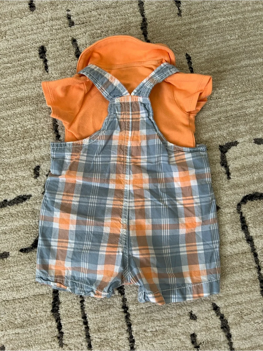 Carter’s Orange & Gray Plaid Shortalls for Baby 6 months - Picture 3 of 12